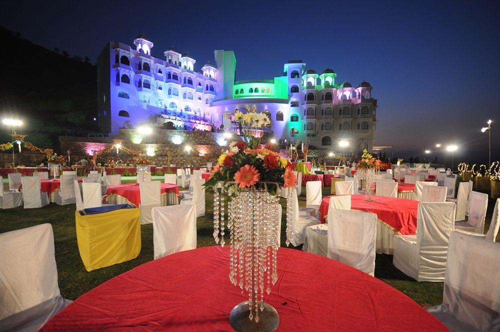 Bhairavgarh Palace Udaipur Exteriör bild